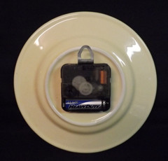Chablis Blanc Les Grande Vignes. Produit De France Battery Wall Clock. Working