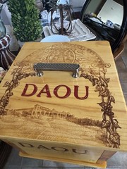 DAOU Wine Varnished Box w Lid. Paso Robles CA 8.5” Tall x 9.25” wide. Pls Read