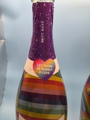 Barefoot Bubbly Limited Edition Pride 2020 bottle, LGBTQ+
