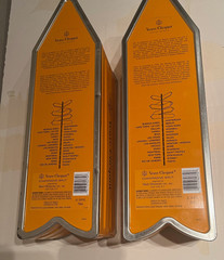 2 VEUVE CLICQUOT POLO CLASSIC ORANGE METAL CONTAINER FINE CONDITION FREE SHIPPIN
