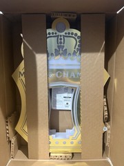 Moët Chandon Light Up LED Crown Bottle Presenter Sign 750 Mag BRAND NEW IN BOX