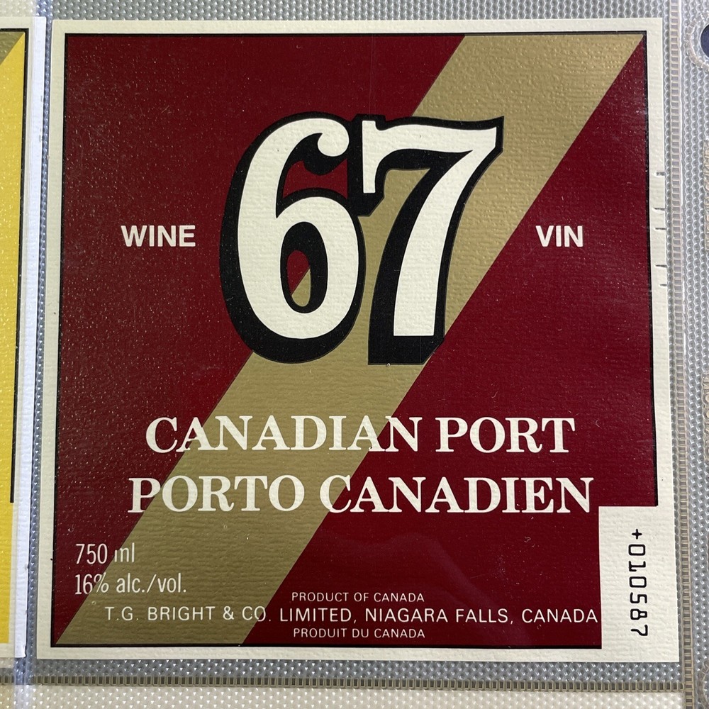 Vintage 1967 Brights Winery 67 Canadian Port Wine UNUSED Paper Label Q140