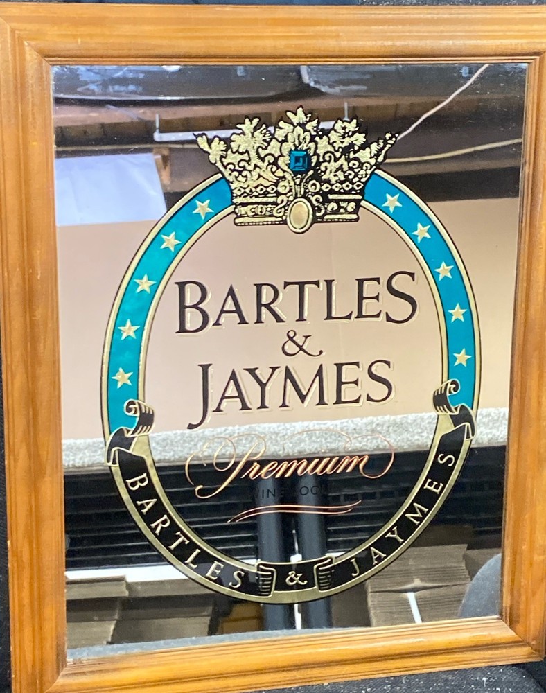 Vintage BARTLES & and JAYMES Premium Wine Cooler Logo Bar Mirror 19&Prime; x 15.5&Prime;