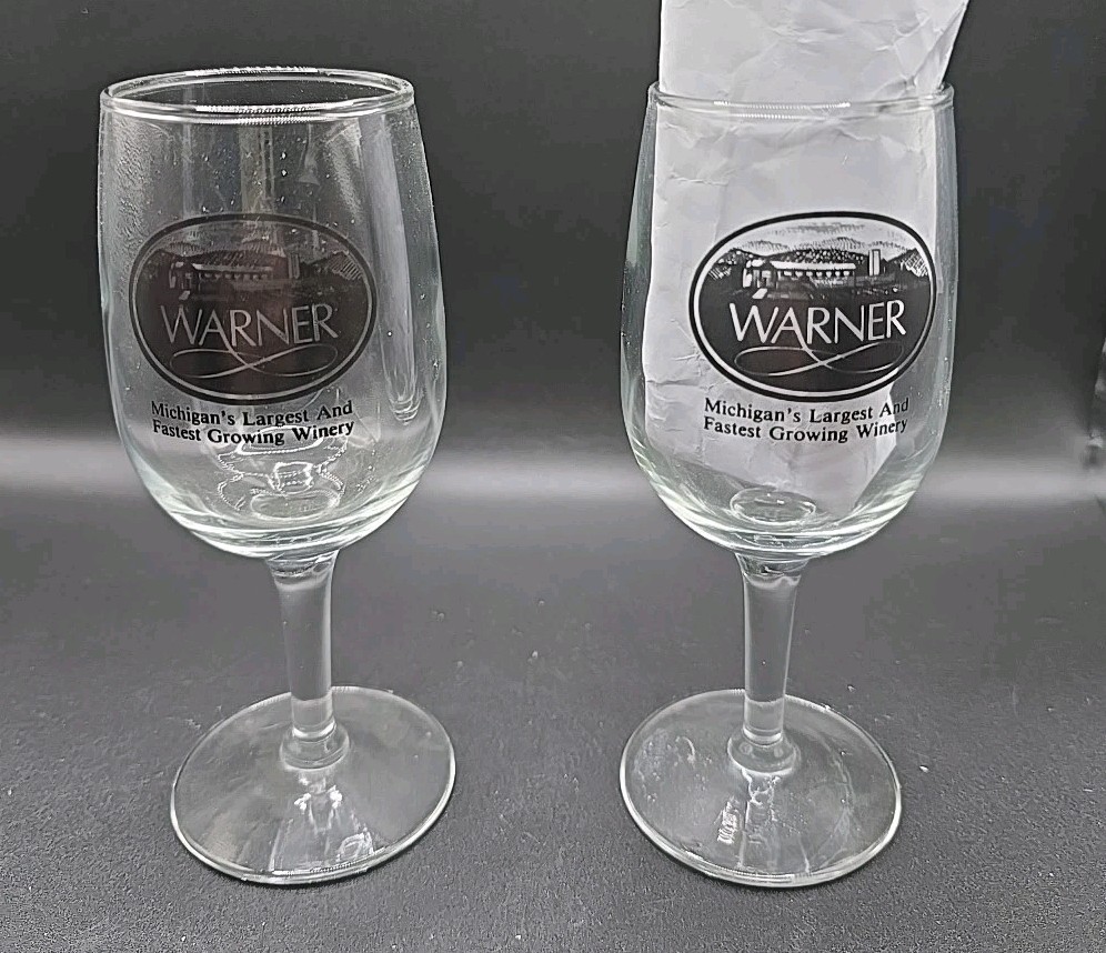 Vntg Warner Michigan&rsquo;s Largest & Fastest Growing Winery Tasting Stem Glass Set 2