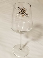 KeyWays Vineyard Winery – Temecula, CA – Wine Glass – Black Gold Artwork 8-3/4&Prime;