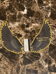 Authentic Veuve Clicquot VCP Signature Yellow CROWS YELLOWEEN Decoration RARE