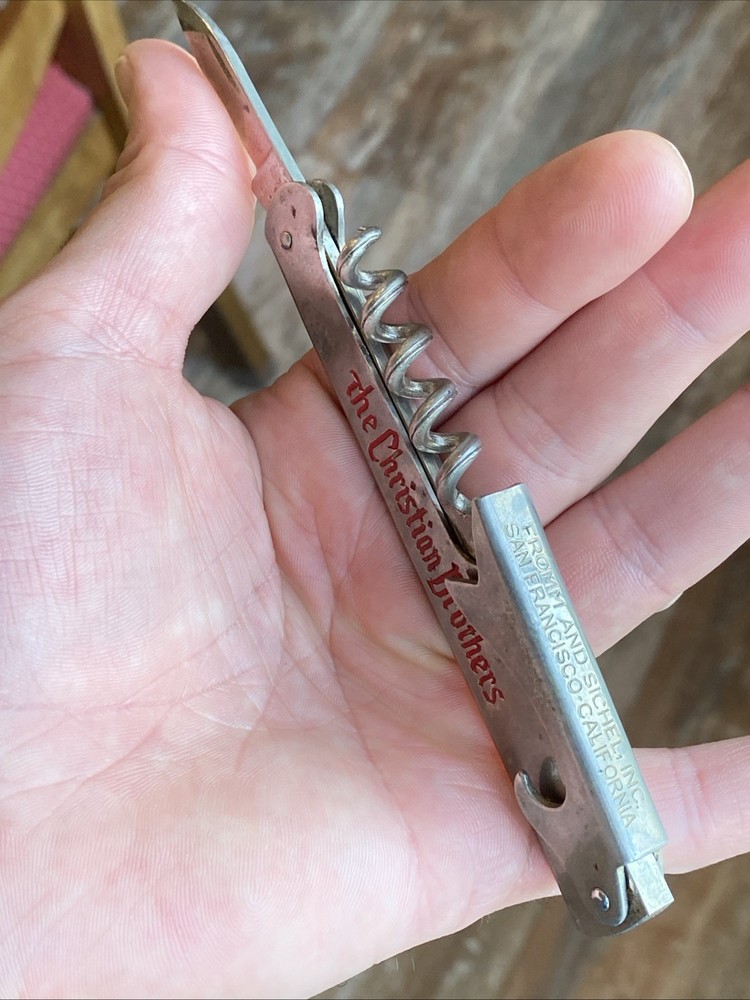 The Christian Brothers Vermouth Brandy Wine Corkscrew Knife Bottle Opener Italy