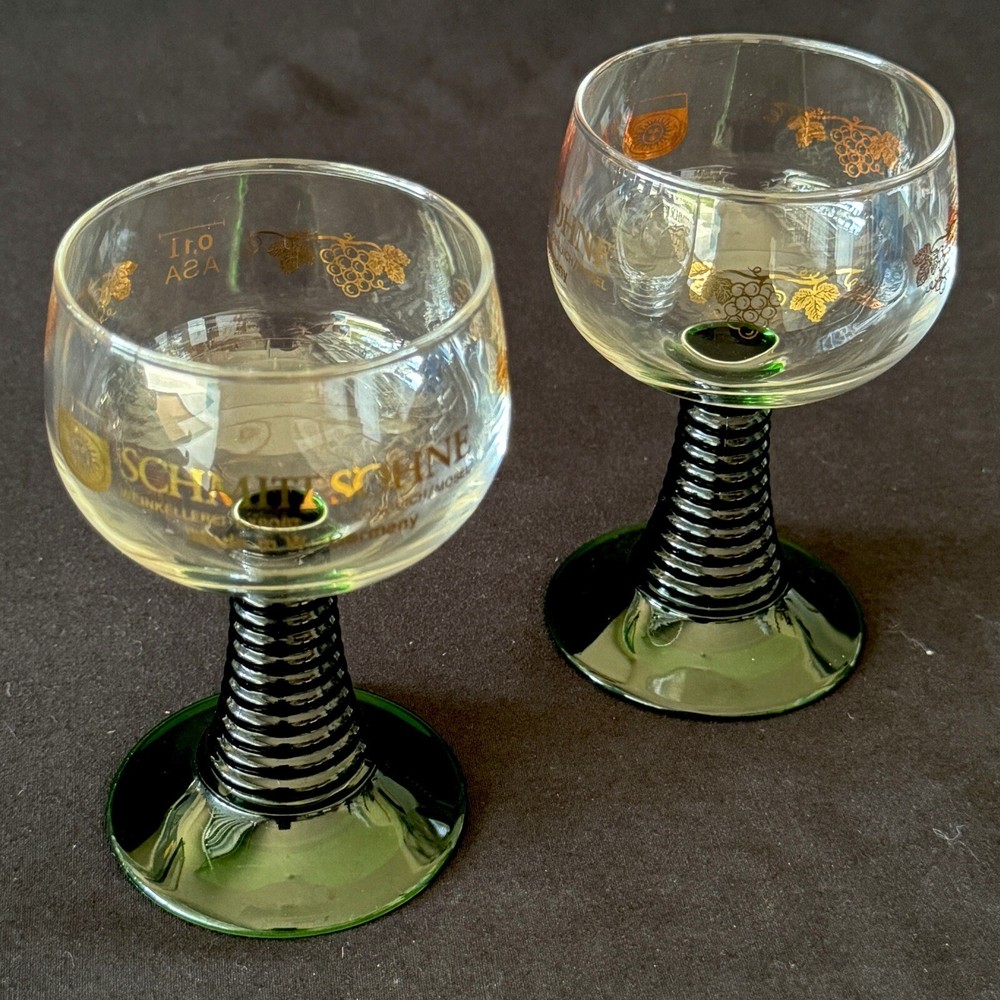 Lot of 2 West German Schmitt Sohne Green Cordial Wine Glass Goblet Ribbed Stem