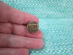 Vintage RISERVA Brass Tone Lapel Pin – Round Metal – Wine Theme – / 6H