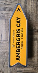 VEUVE Clicquot Champagne Ambergris Cay Arrow Tin LIMITED EDITION Box Orange