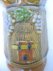 VINTAGE FRIAR BROWN BUST 1761 ON WINE BARREL CASK DECANTER MADE IN ITALY