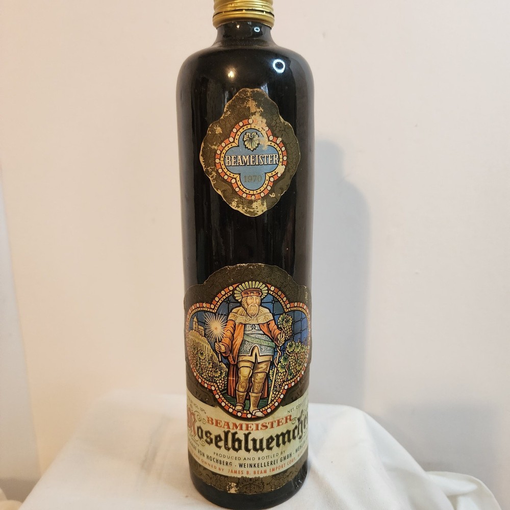 Vtg 1970 Beameister Moselbluemchen German Wine Bottle Empty Collectible brown