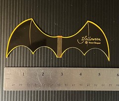 Veuve Clicquot Champagne Yelloween Halloween Small Batwings (1 pc) – New / Rare