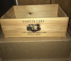 CHIANTI RISERVA WINE WOOD CRATE BOX FAMILIA CARA 2003 TOSCANA ITALIA