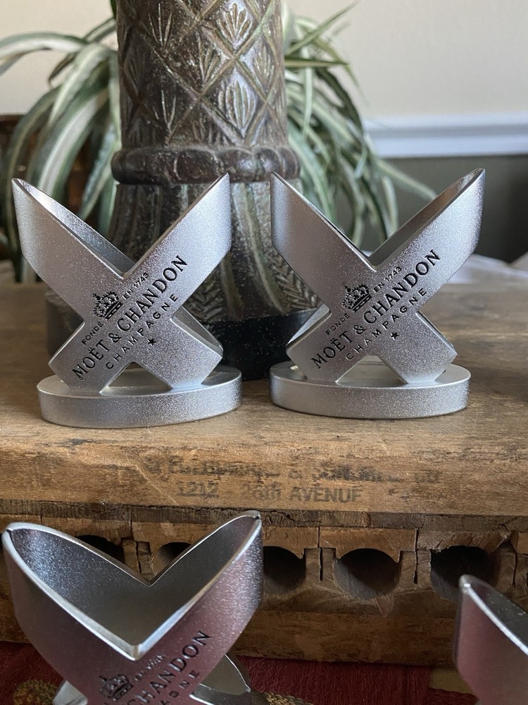 Set of 6 Vintage Moët & Chandon Card/ Menu Holder