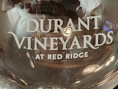 Durant Vineyards at Red Ridge – Dayton OR – Wine Glass – White Artwork – 9&Prime; Tall