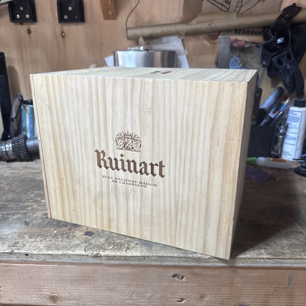 Ruinart Champagne Cellar Case For Transporting and Storing upto 4 Bottles