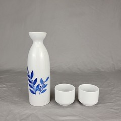 2017 Limited Edition Gekkeikan Sake Set Japan Kikichoko Cup & Bottle