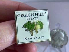 California Napa Valley Grgich Hills Estate Wine Vintage Tack Pin T-1339