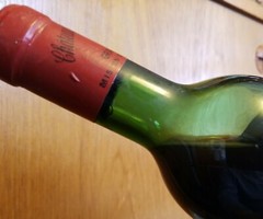 1967 CHATEAU LARRIVET-HAUT-BRION Bottle, Cork – Original lead seal – GINESTET