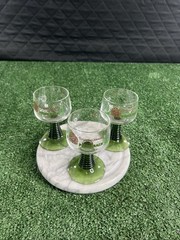 Set Of (3) Weinkellerei Honingshofe e.G Pfedelbach Beehive Glasses Emerald Green