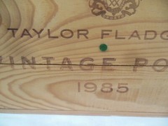 Taylor Fladgate Vintage Porto 1985 Wood Port wine crate Box