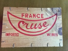 VINTAGE CRUSE IMPORTED WINE HALF WOODEN CRATE BOX TOP ADVERTISING FRANCE BAR GUC