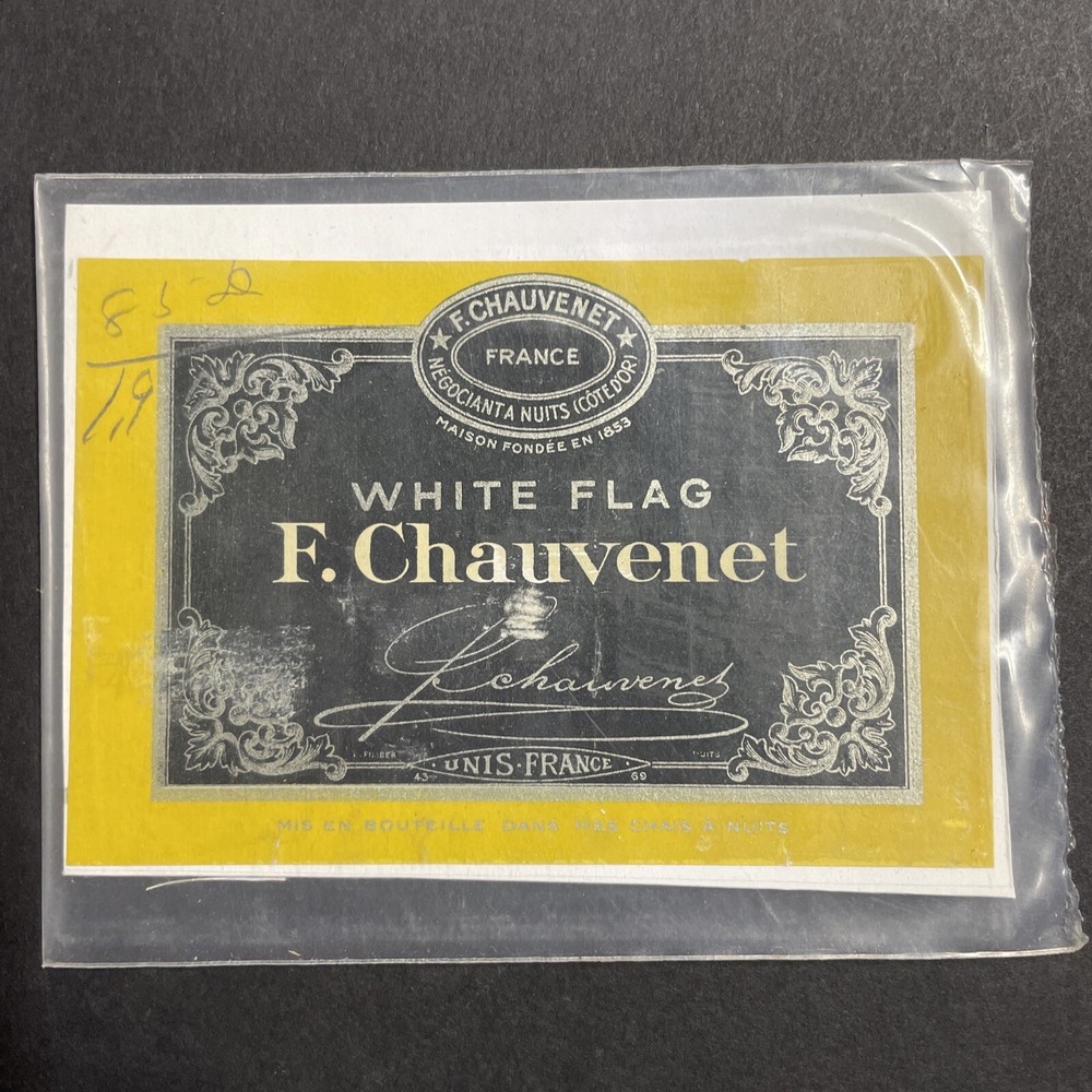 Vintage 1969 F. Chauvenet White Flag Wine UNUSED Paper Label France Q1991