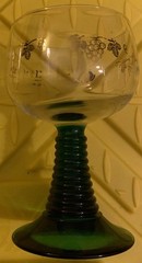 2 Schmitt Sohne W. GERMAN Green Ribbed Stem Wine Glasses 4 oz No Issues 4.5×3”