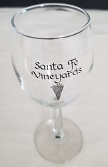 Santa Fe Vineyards – Santa Fe, New Mexico – Wine Glass 7&Prime; Tall – Rare Wine Glass