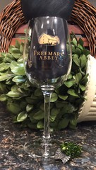 Limited Edition FREEMARK ABBEY Gold Foil Logo Wine Glass NAPA VALLEY ~ PRISTINE!