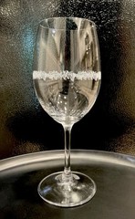 BERINGER Vineyards Etched Vines Crystal Wine Glass Napa Valley ~ PRISTINE!