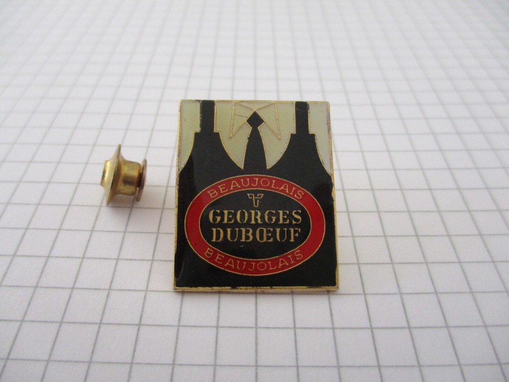 GEORGES DUBOEUF BEAUJOLAIS WINE – OLD VINTAGE PIN VERY RARE -PRIVATE COLLECTION