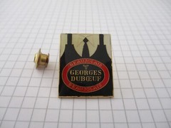 GEORGES DUBOEUF BEAUJOLAIS WINE – OLD VINTAGE PIN VERY RARE -PRIVATE COLLECTION