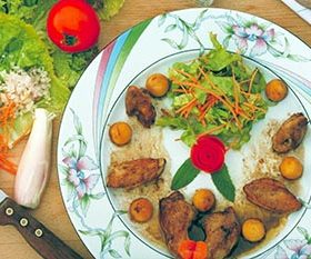 Salade de cailles des Dombes aux pommes et vinaigre de cidre