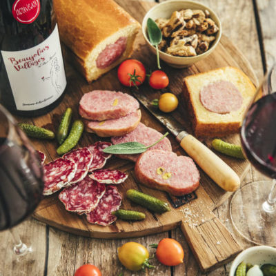 Beaujolais Nouveaux et charcuterie lyonnaise : l’accord parfait !