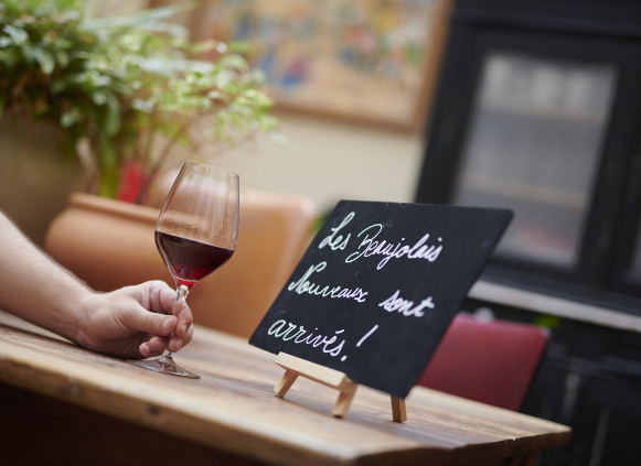 Les Beaujolais Nouveaux perpétuent une tradition chaque année !